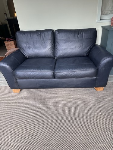 Black leather sofa - m, s